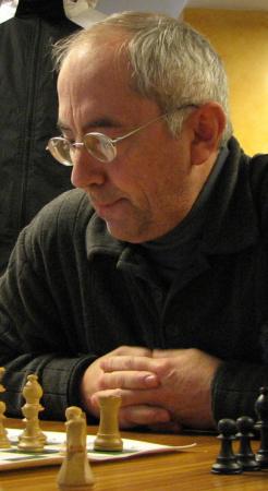 R2 contre EVRY : Yves dans l'effort